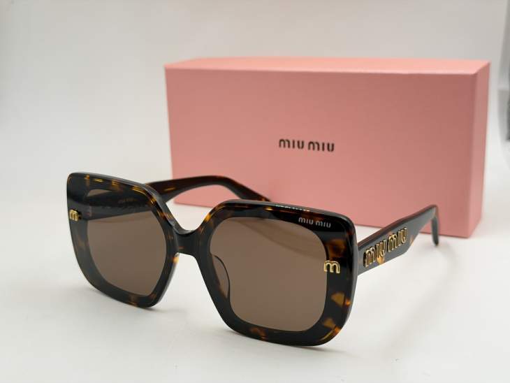 Picture of Miu Miu Sunglasses _SKUfw79616013fw
